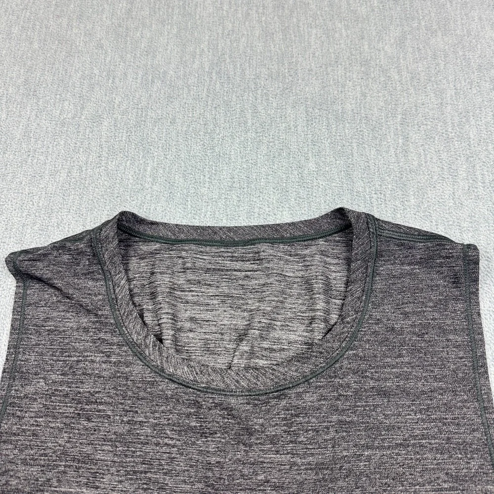 Lululemon Tank Top Womens 10 Heathered Gray In A Cinch‎ Sleeveless Athletic Gym